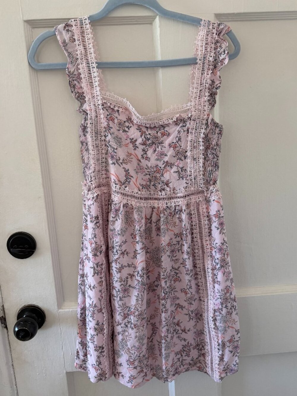 🌸 Altar'd State Pink Floral Lace Cottagecore Mini Dress Size Small 🌸